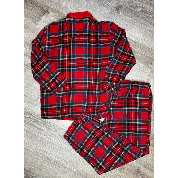 Ralph Lauren Women's Flannel Red Pajama Set Long Sleeve Cropped Pants Medium - Picture 2 of 10